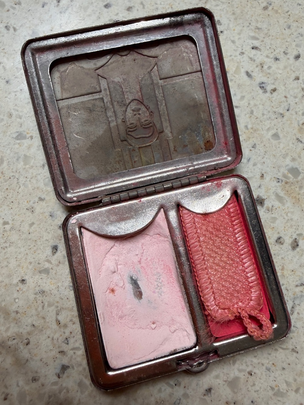 VTG 1930 Art Deco Enamel Double Vanity Compact Stylized Flapper Motif Rouge Puff - Picture 5 of 16
